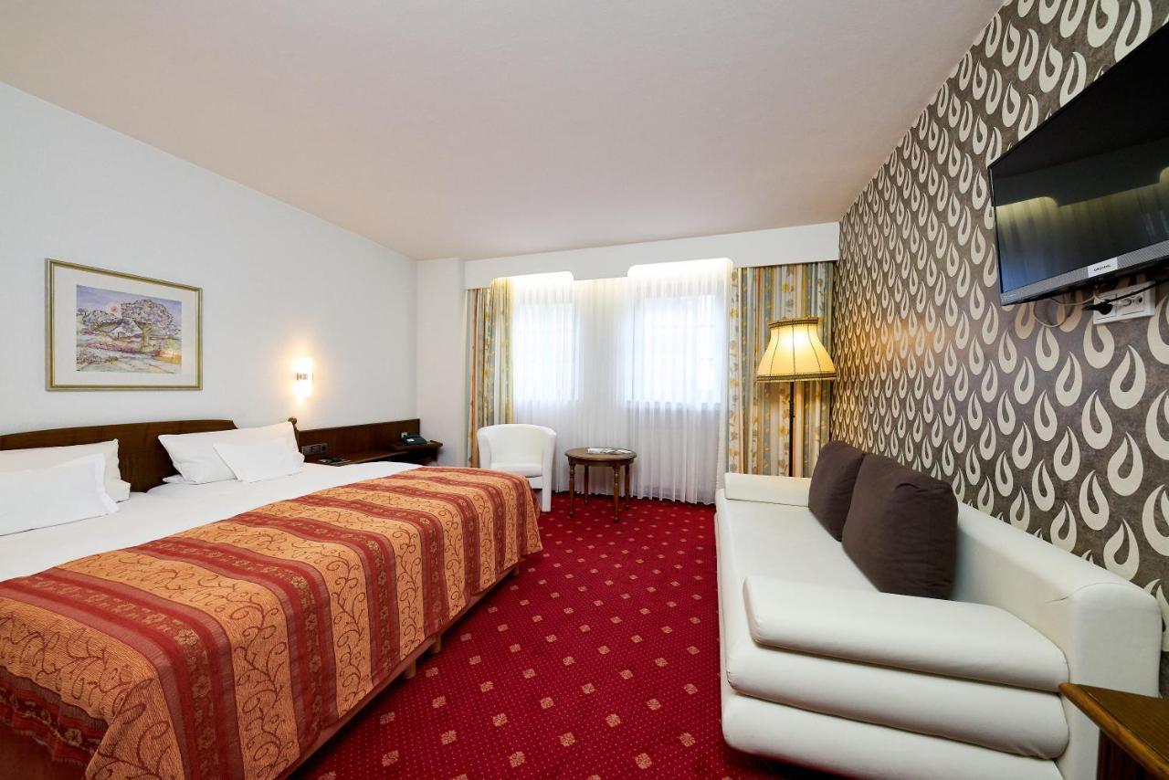 Hotel Zur Post Bernkastel-Kues Exterior photo